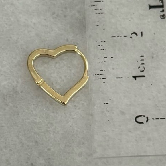 Gold Heart Shaped Huggie Hoop Earrings Brand New - Picture 4 of 5